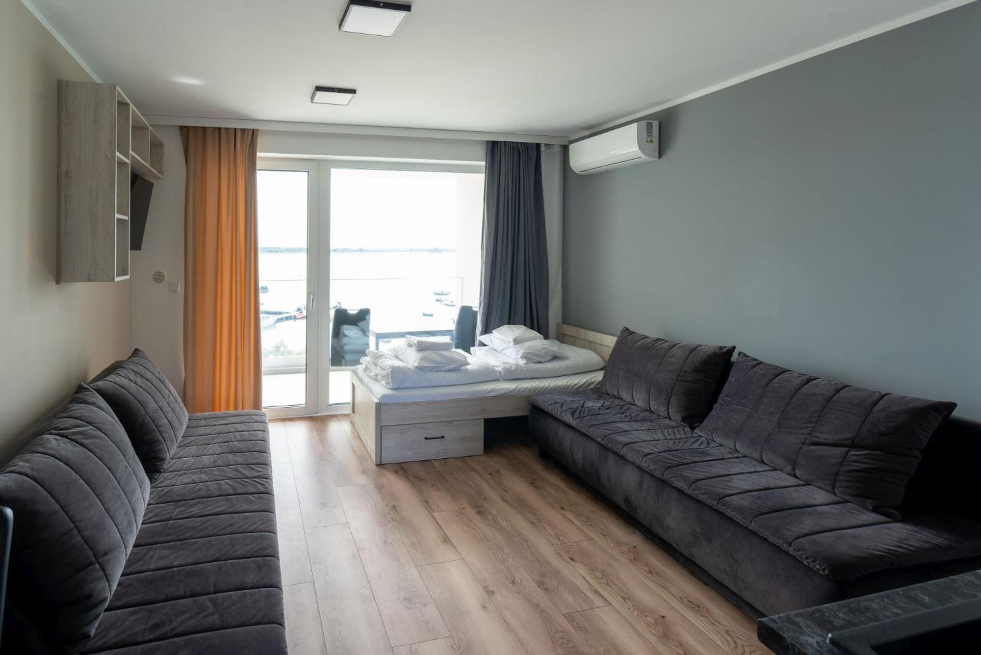 Ow Mewa Domki Apartamenty Nad Jeziorem นือซา ภายนอก รูปภาพ